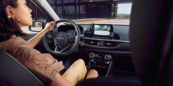 kia-picanto-gtl-my25-Interior-RearViewCam-with-Talent-delp[1]